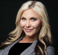 Bobbi Tienkamp